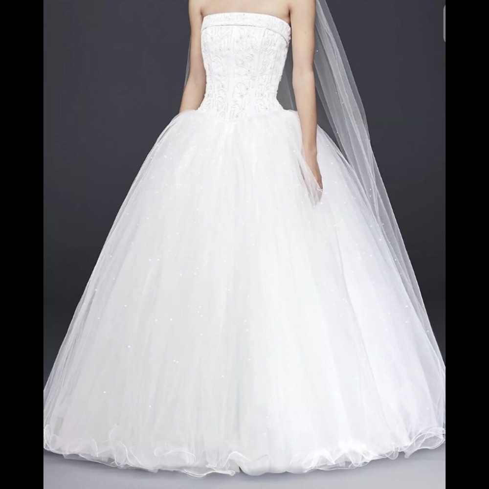 Strapless gown tulle bead corset wedding dress